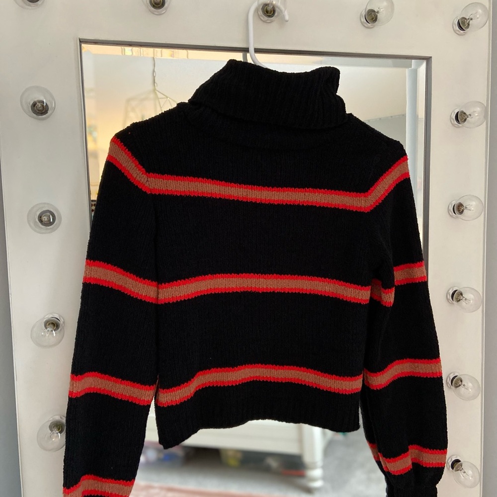 Stripped sweater - Picture 2 of 3
